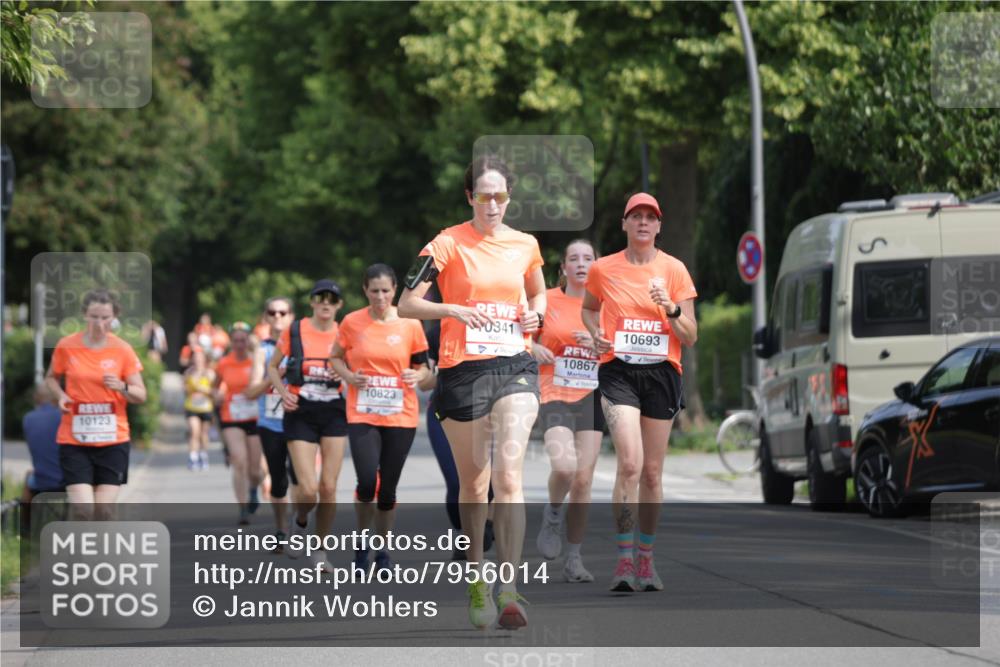 15.06.2025 - REWE Women's Run Jannik Wohlers http://msf.ph/oto/7956014 15.06.2025 08:51:39 Laufen 10123, 10823, 0341, 10867, 10693 meine-sportfotos.de