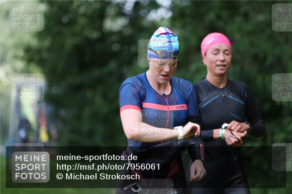 15.06.2025 - 7 Türme Triathlon Michael Strokosch http://msf.ph/oto/7956061 15.06.2025 12:34:47 Schwimmen 352, 359, 482, 526, 535, 547 meine-sportfotos.de