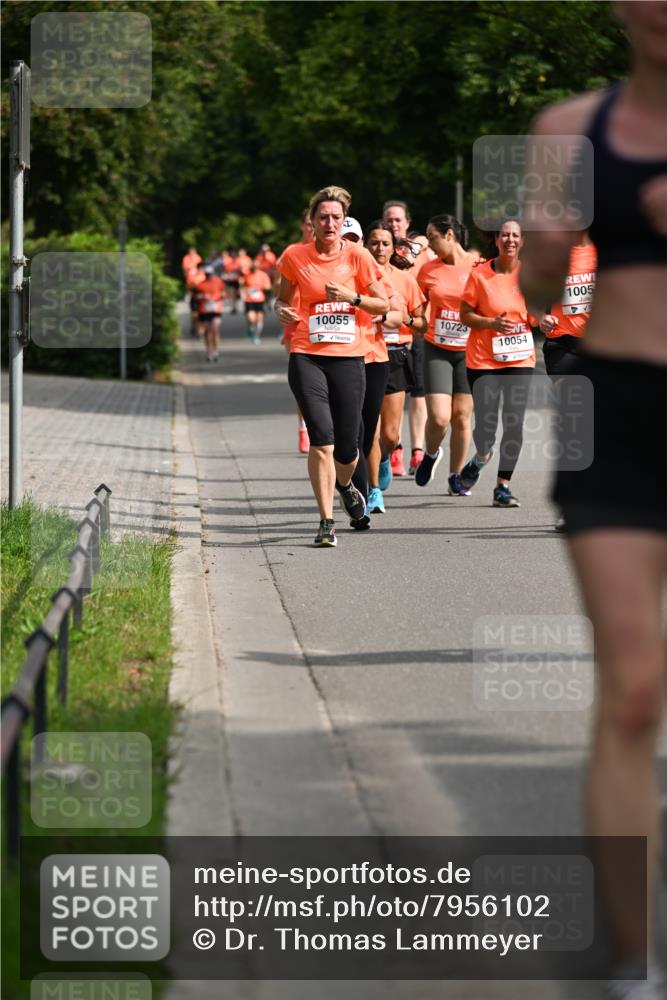 15.06.2025 - REWE Women's Run Dr. Thomas Lammeyer http://msf.ph/oto/7956102 15.06.2025 09:46:20 Laufen 10055, 10723, 10054, 1005 meine-sportfotos.de