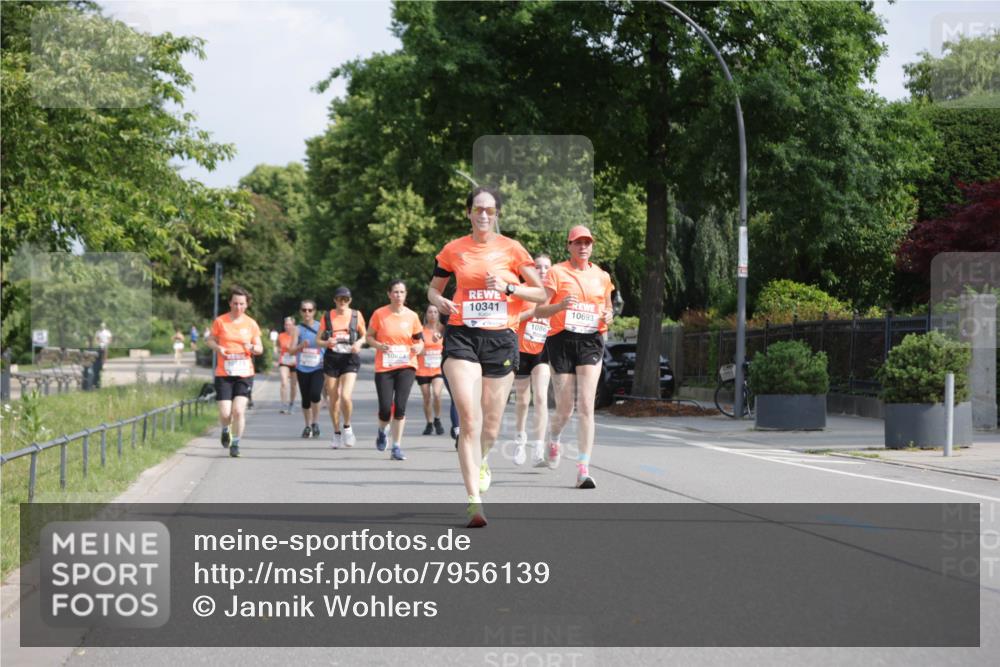 15.06.2025 - REWE Women's Run Jannik Wohlers http://msf.ph/oto/7956139 15.06.2025 08:51:42 Laufen 10623, 10341, 10693, 10867 meine-sportfotos.de