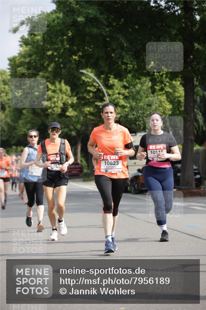 15.06.2025 - REWE Women's Run Jannik Wohlers http://msf.ph/oto/7956189 15.06.2025 08:51:44 Laufen 10809, 10823, 10115 meine-sportfotos.de