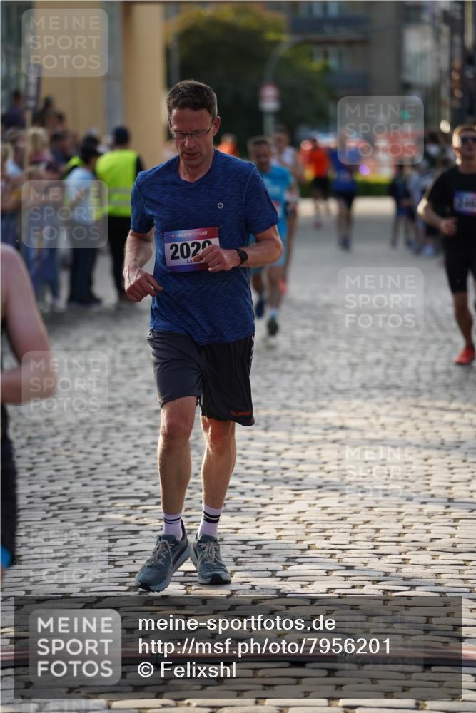 13.06.2025 - Holstenköstenlauf Felixshl http://msf.ph/oto/7956201 13.06.2025 19:47:00 Laufen 2020, 2156, 2468, 3225, 3842 meine-sportfotos.de
