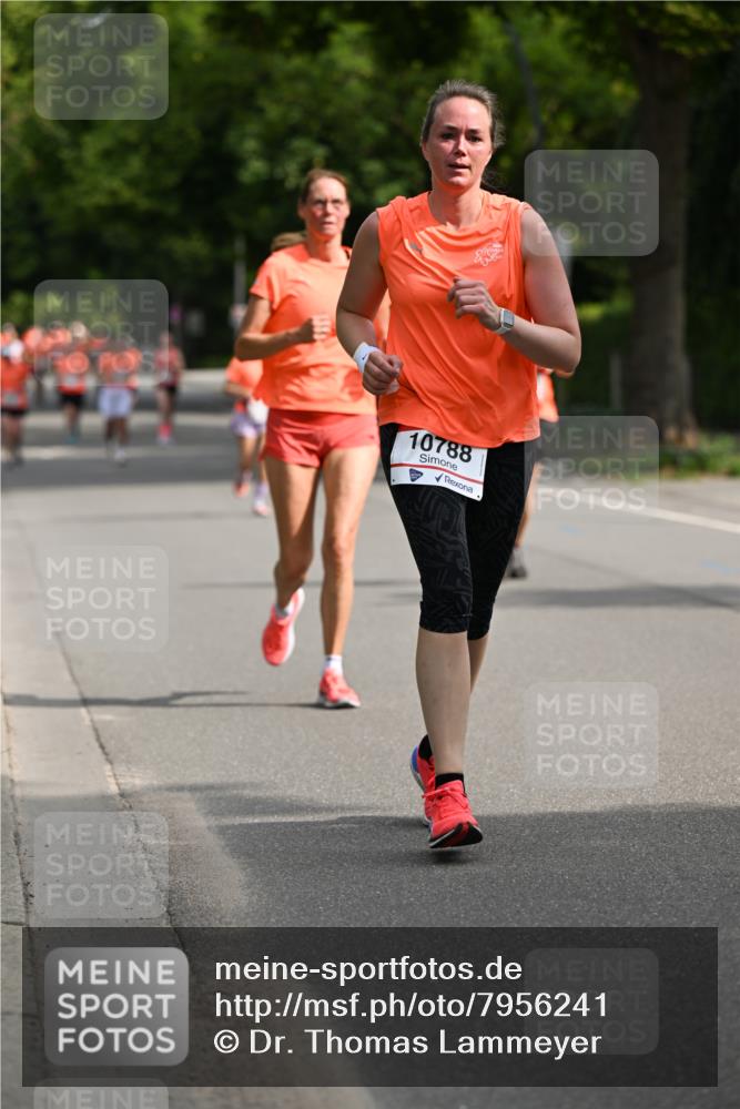 15.06.2025 - REWE Women's Run Dr. Thomas Lammeyer http://msf.ph/oto/7956241 15.06.2025 09:46:26 Laufen 10788 meine-sportfotos.de