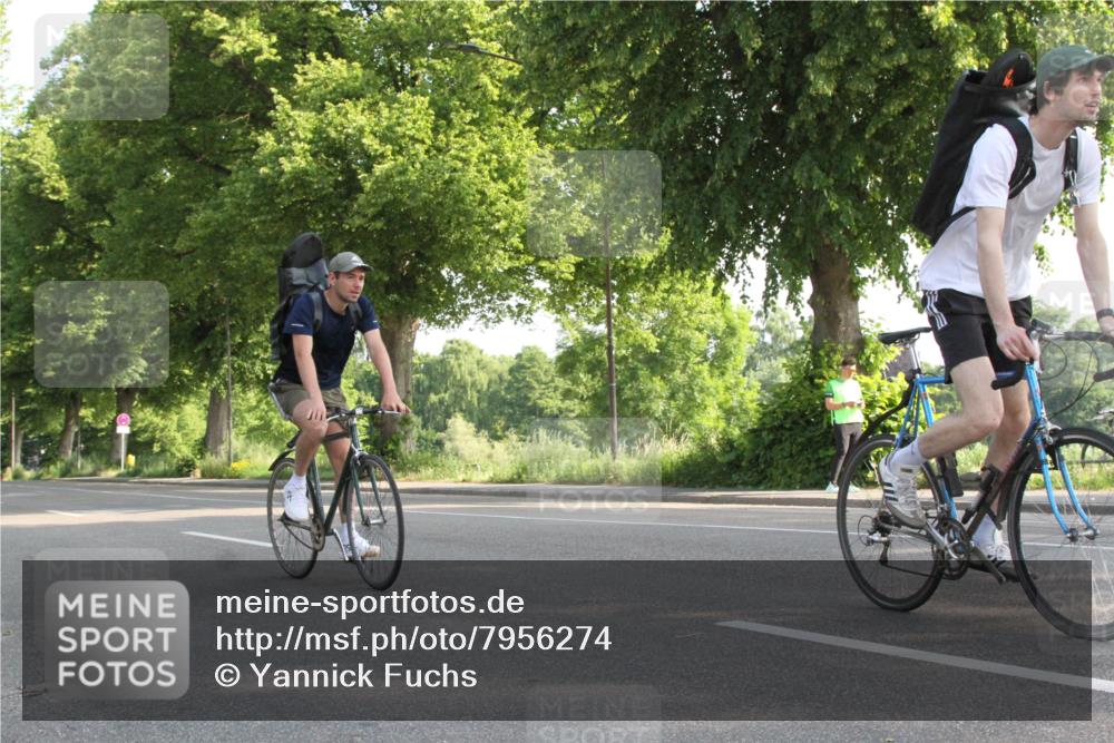 15.06.2025 - 7 Türme Triathlon Yannick Fuchs http://msf.ph/oto/7956274 15.06.2025 09:05:23 Radfahren  meine-sportfotos.de