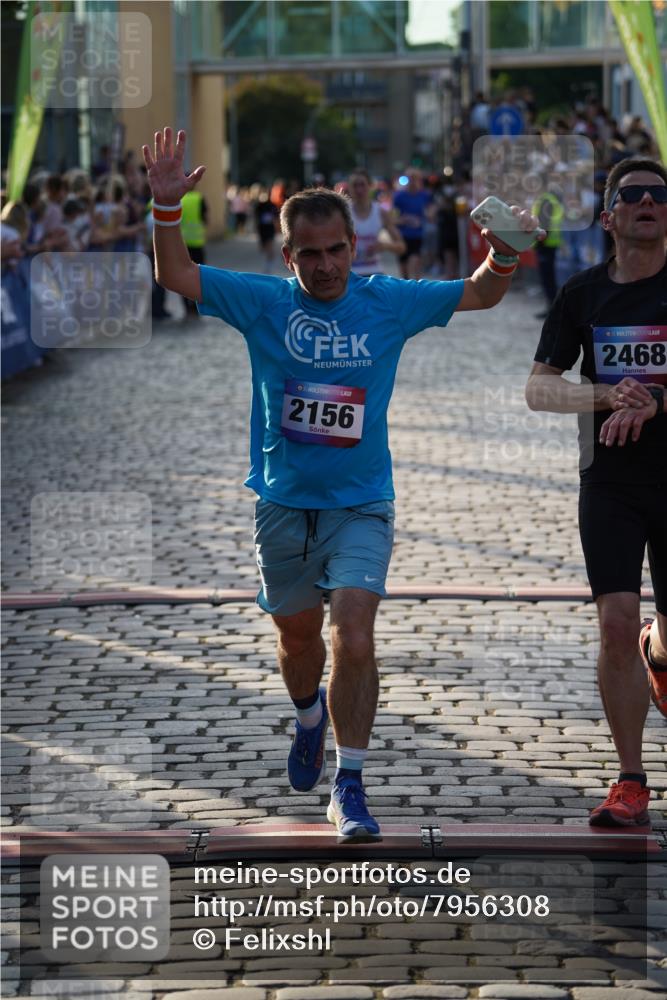13.06.2025 - Holstenköstenlauf Felixshl http://msf.ph/oto/7956308 13.06.2025 19:47:04 Laufen 2020, 2156, 2468, 2881, 3225 meine-sportfotos.de