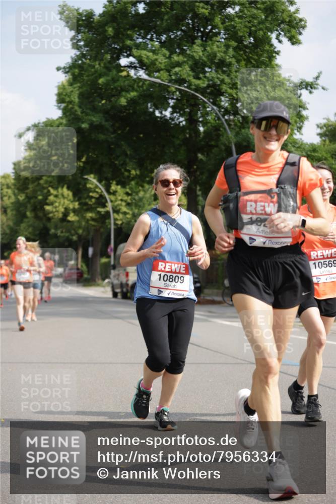 15.06.2025 - REWE Women's Run Jannik Wohlers http://msf.ph/oto/7956334 15.06.2025 08:51:48 Laufen 10809, 18, 10569 meine-sportfotos.de