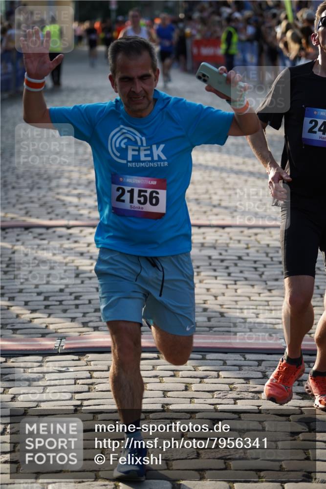 13.06.2025 - Holstenköstenlauf Felixshl http://msf.ph/oto/7956341 13.06.2025 19:47:05 Laufen 2156, 2468, 2881, 3225 meine-sportfotos.de