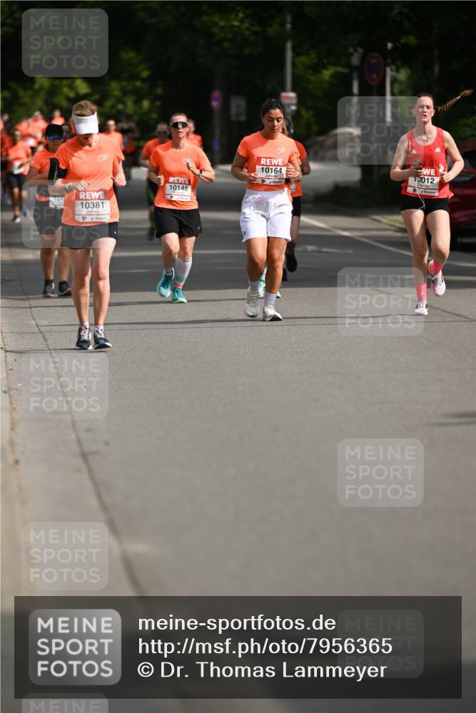 15.06.2025 - REWE Women's Run Dr. Thomas Lammeyer http://msf.ph/oto/7956365 15.06.2025 09:46:34 Laufen 10145, 10381, 10164, 10012 meine-sportfotos.de