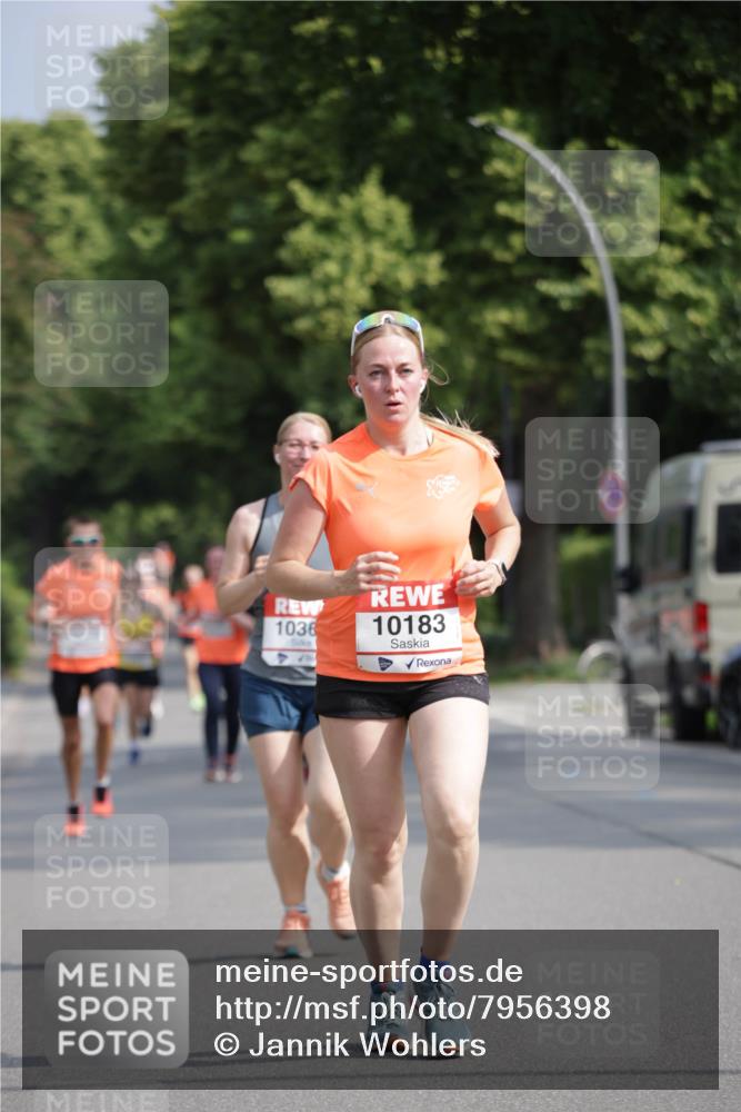 15.06.2025 - REWE Women's Run Jannik Wohlers http://msf.ph/oto/7956398 15.06.2025 08:51:50 Laufen 1036, 10183 meine-sportfotos.de