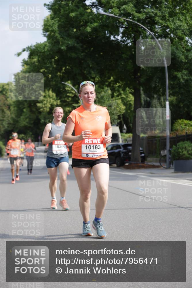 15.06.2025 - REWE Women's Run Jannik Wohlers http://msf.ph/oto/7956471 15.06.2025 08:51:52 Laufen 10365, 10183 meine-sportfotos.de