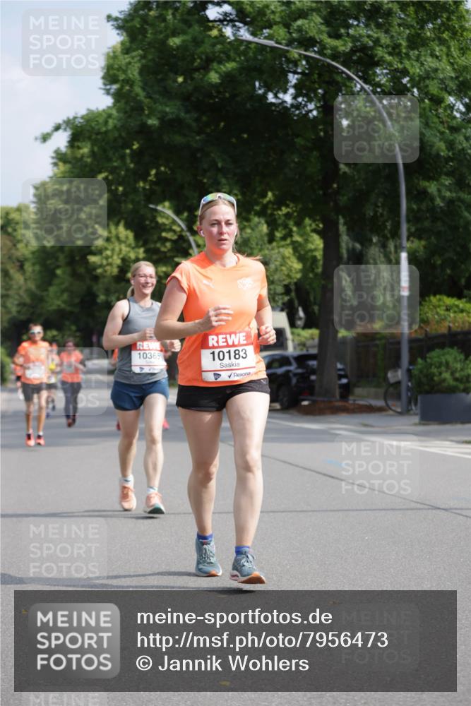 15.06.2025 - REWE Women's Run Jannik Wohlers http://msf.ph/oto/7956473 15.06.2025 08:51:52 Laufen 10365, 10183 meine-sportfotos.de