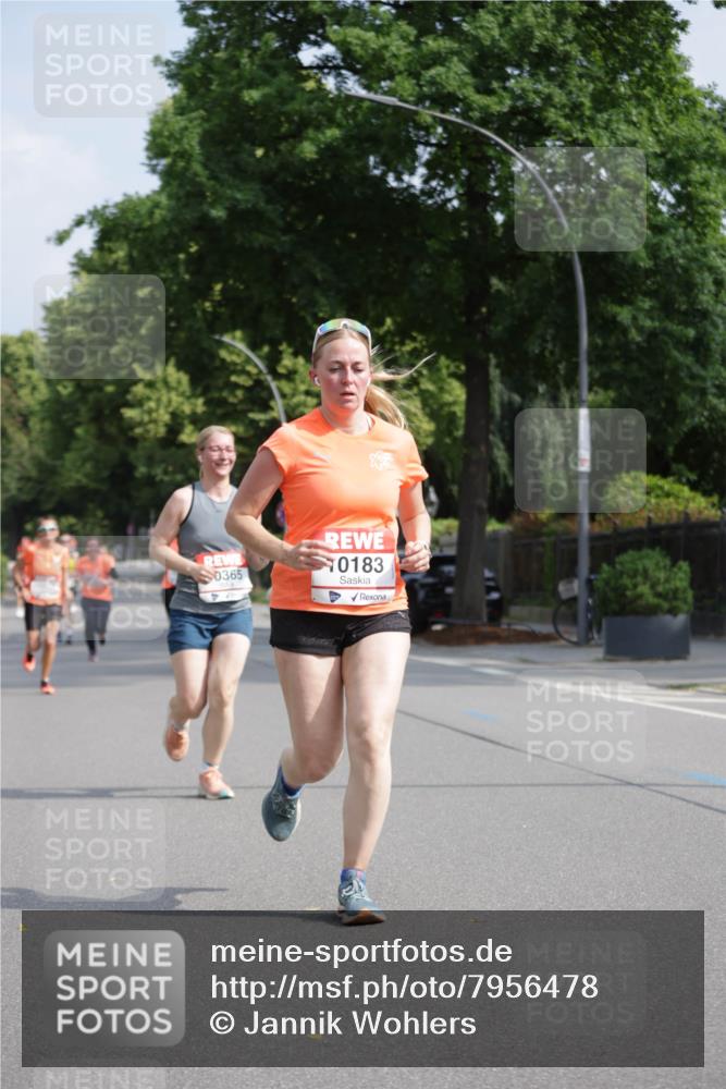 15.06.2025 - REWE Women's Run Jannik Wohlers http://msf.ph/oto/7956478 15.06.2025 08:51:52 Laufen 0365, 0183 meine-sportfotos.de