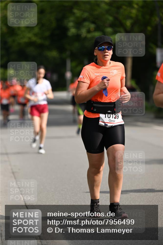 15.06.2025 - REWE Women's Run Dr. Thomas Lammeyer http://msf.ph/oto/7956499 15.06.2025 09:46:45 Laufen 10139, 0 meine-sportfotos.de