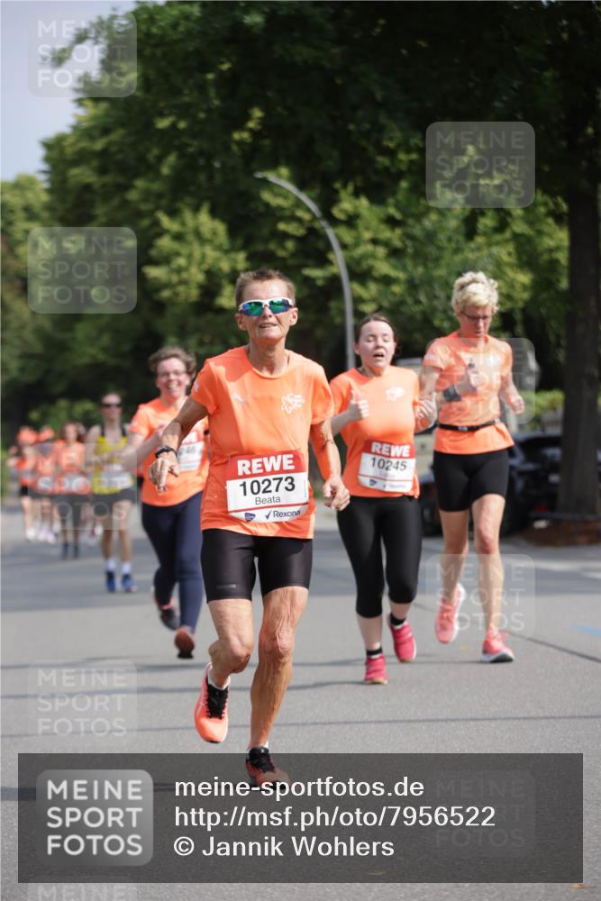 15.06.2025 - REWE Women's Run Jannik Wohlers http://msf.ph/oto/7956522 15.06.2025 08:51:56 Laufen 10273, 10245 meine-sportfotos.de