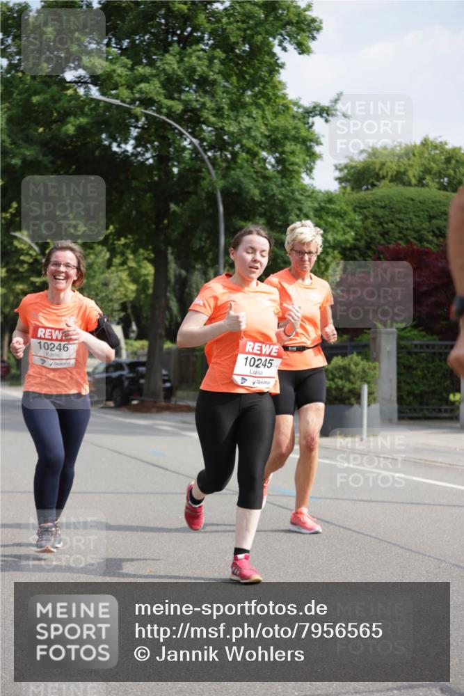 15.06.2025 - REWE Women's Run Jannik Wohlers http://msf.ph/oto/7956565 15.06.2025 08:51:58 Laufen 10246, 10245 meine-sportfotos.de