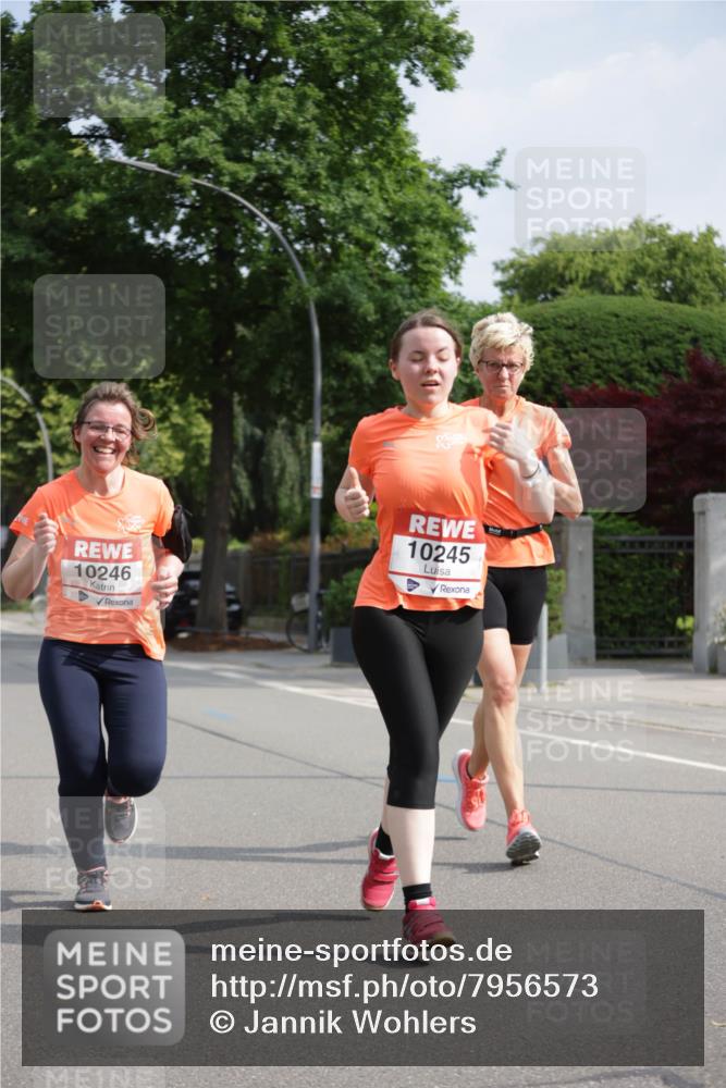 15.06.2025 - REWE Women's Run Jannik Wohlers http://msf.ph/oto/7956573 15.06.2025 08:51:58 Laufen 10246, 10245 meine-sportfotos.de