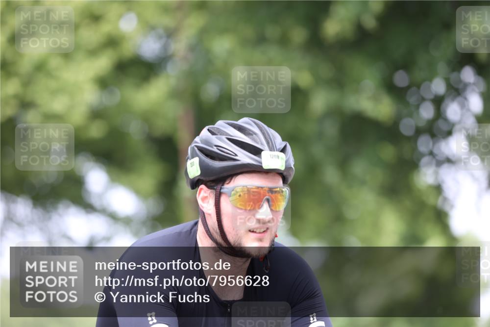 15.06.2025 - 7 Türme Triathlon Yannick Fuchs http://msf.ph/oto/7956628 15.06.2025 13:40:33 Radfahren 928, 1025 meine-sportfotos.de