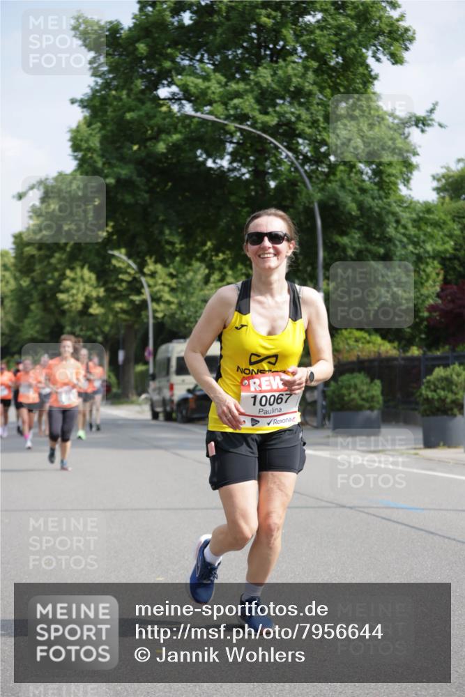 15.06.2025 - REWE Women's Run Jannik Wohlers http://msf.ph/oto/7956644 15.06.2025 08:52:02 Laufen 10067 meine-sportfotos.de