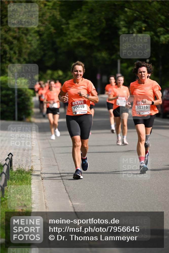 15.06.2025 - REWE Women's Run Dr. Thomas Lammeyer http://msf.ph/oto/7956645 15.06.2025 09:46:54 Laufen 10649, 10315 meine-sportfotos.de