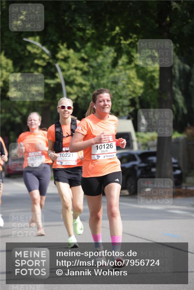 15.06.2025 - REWE Women's Run Jannik Wohlers http://msf.ph/oto/7956724 15.06.2025 08:52:07 Laufen 10733, 10126, 10221 meine-sportfotos.de
