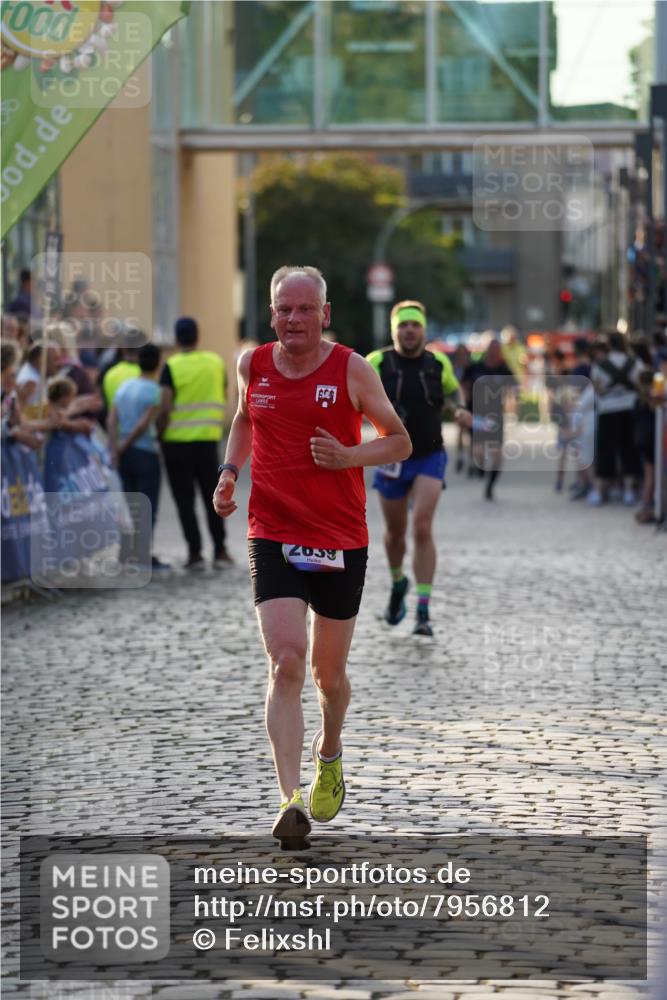 13.06.2025 - Holstenköstenlauf Felixshl http://msf.ph/oto/7956812 13.06.2025 19:47:37 Laufen 2639, 2795, 2858 meine-sportfotos.de