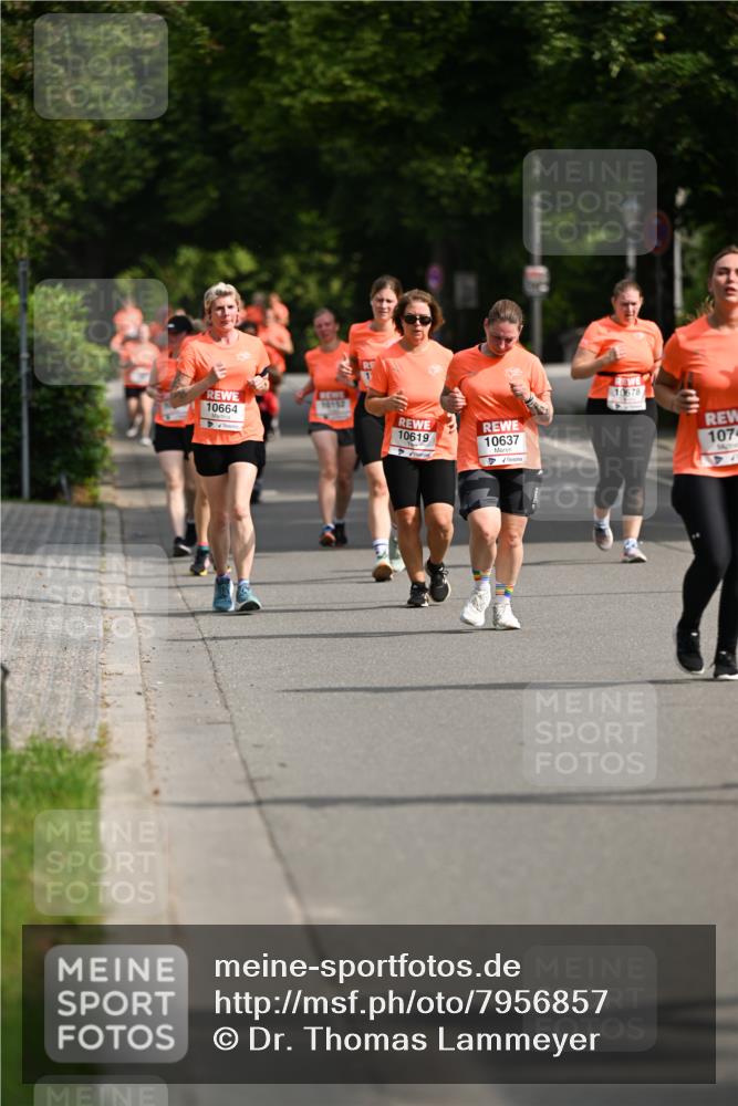 15.06.2025 - REWE Women's Run Dr. Thomas Lammeyer http://msf.ph/oto/7956857 15.06.2025 09:47:06 Laufen 1, 10664, 10152, 10619, 10637, 10678, 107, 4 meine-sportfotos.de