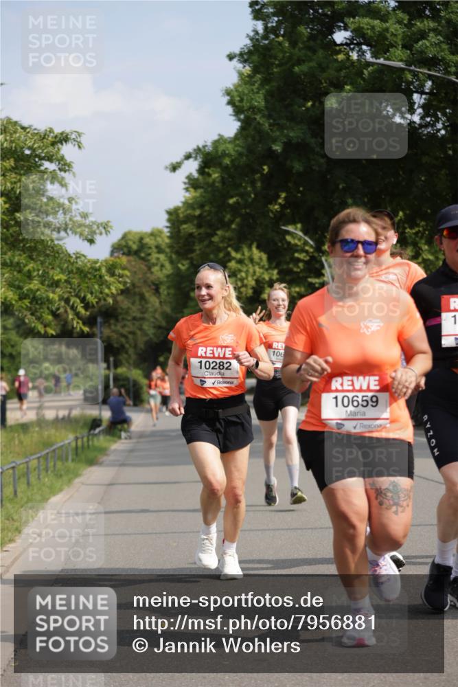 15.06.2025 - REWE Women's Run Jannik Wohlers http://msf.ph/oto/7956881 15.06.2025 08:52:11 Laufen 10282, 106, 10659 meine-sportfotos.de