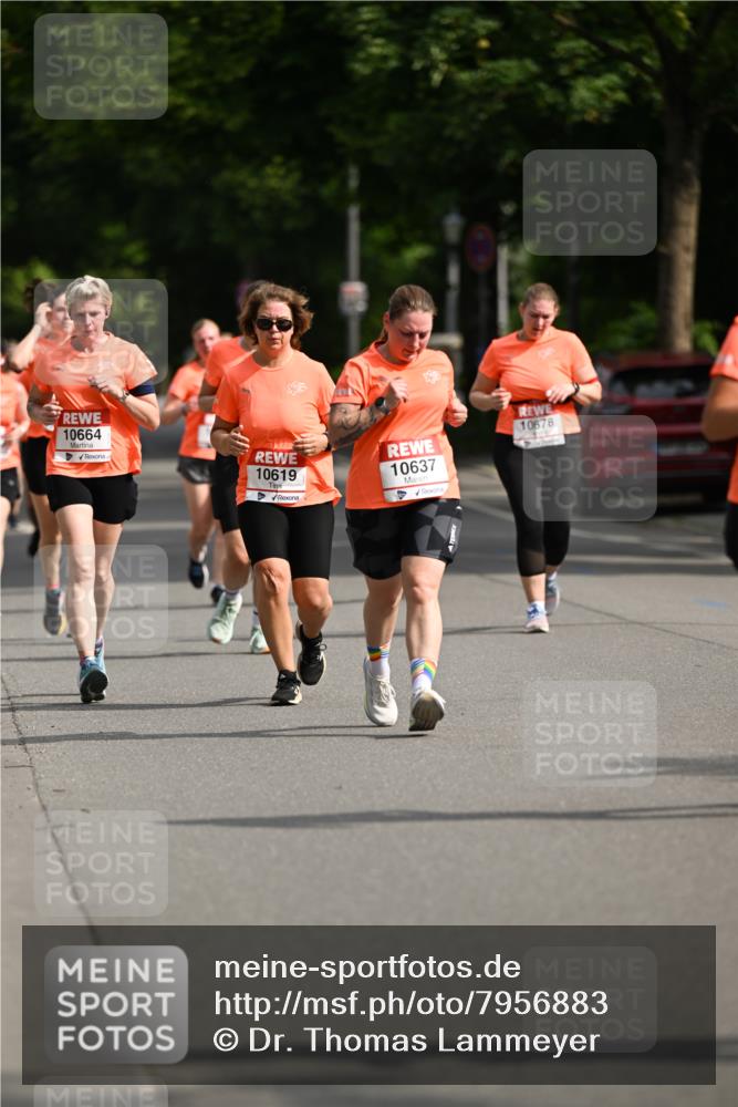 15.06.2025 - REWE Women's Run Dr. Thomas Lammeyer http://msf.ph/oto/7956883 15.06.2025 09:47:08 Laufen 10664, 10619, 10637, 10678 meine-sportfotos.de