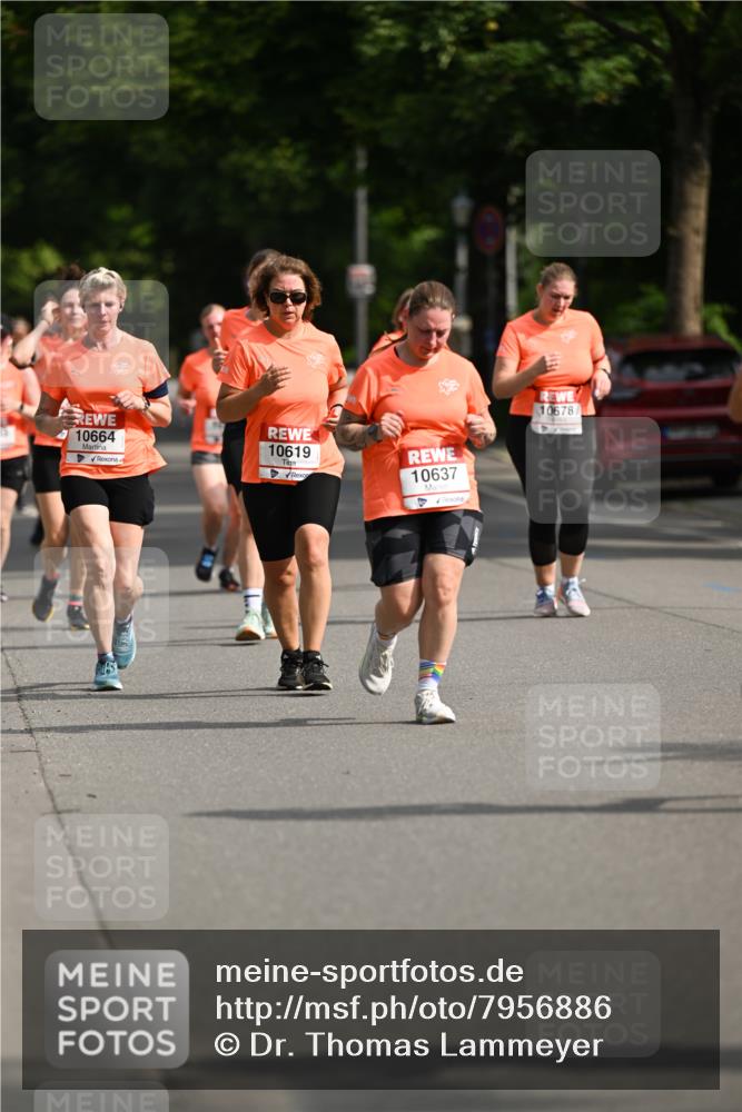15.06.2025 - REWE Women's Run Dr. Thomas Lammeyer http://msf.ph/oto/7956886 15.06.2025 09:47:08 Laufen 10664, 10619, 10637, 10678 meine-sportfotos.de