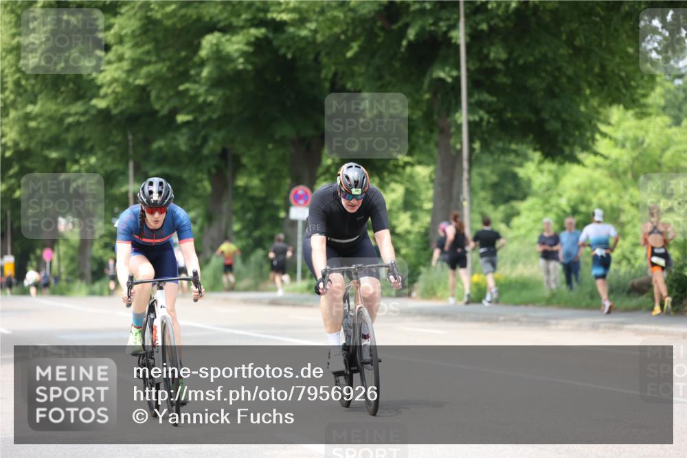 15.06.2025 - 7 Türme Triathlon Yannick Fuchs http://msf.ph/oto/7956926 15.06.2025 13:41:57 Radfahren 670, 921 meine-sportfotos.de