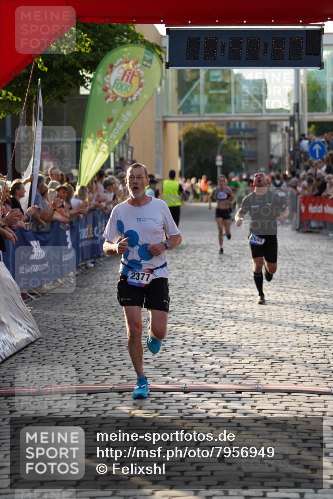 13.06.2025 - Holstenköstenlauf Felixshl http://msf.ph/oto/7956949 13.06.2025 19:47:46 Laufen 2377, 2604, 2650, 2858 meine-sportfotos.de