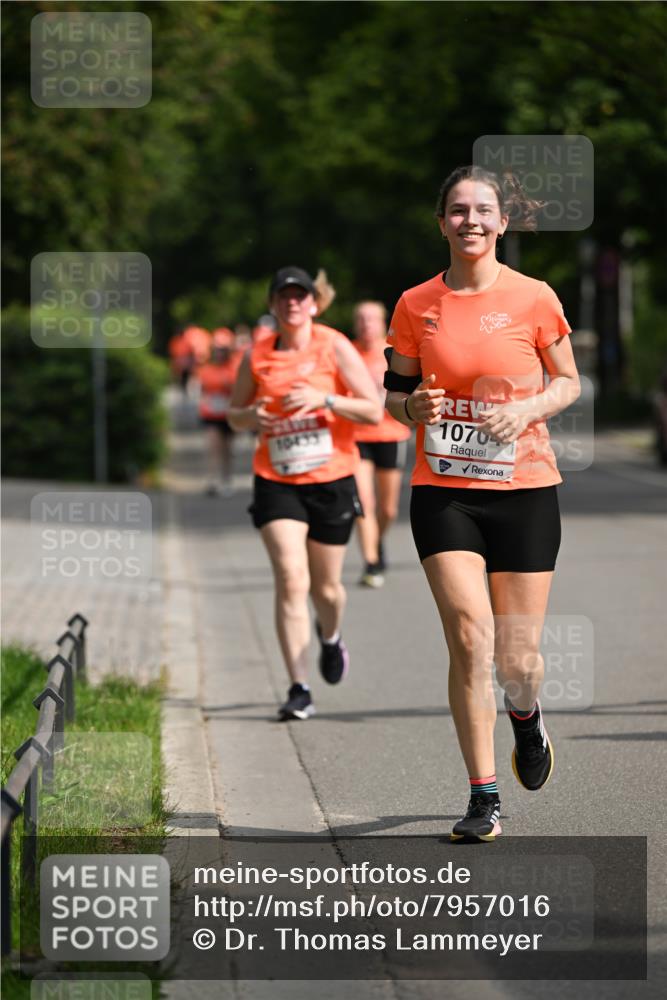 15.06.2025 - REWE Women's Run Dr. Thomas Lammeyer http://msf.ph/oto/7957016 15.06.2025 09:47:15 Laufen 10433, 10704 meine-sportfotos.de