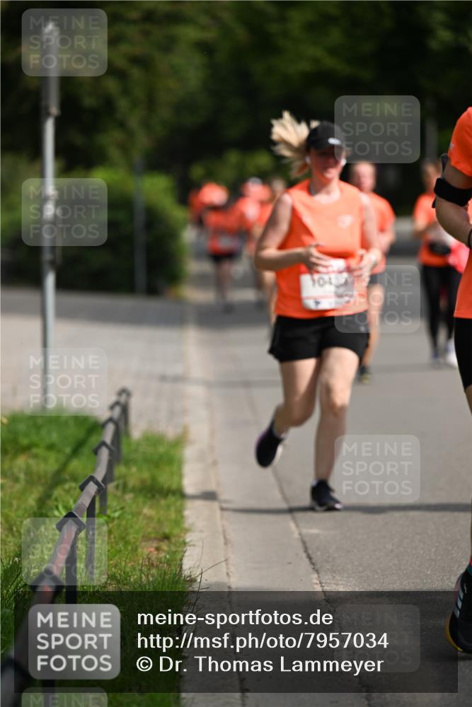 15.06.2025 - REWE Women's Run Dr. Thomas Lammeyer http://msf.ph/oto/7957034 15.06.2025 09:47:16 Laufen 104 meine-sportfotos.de
