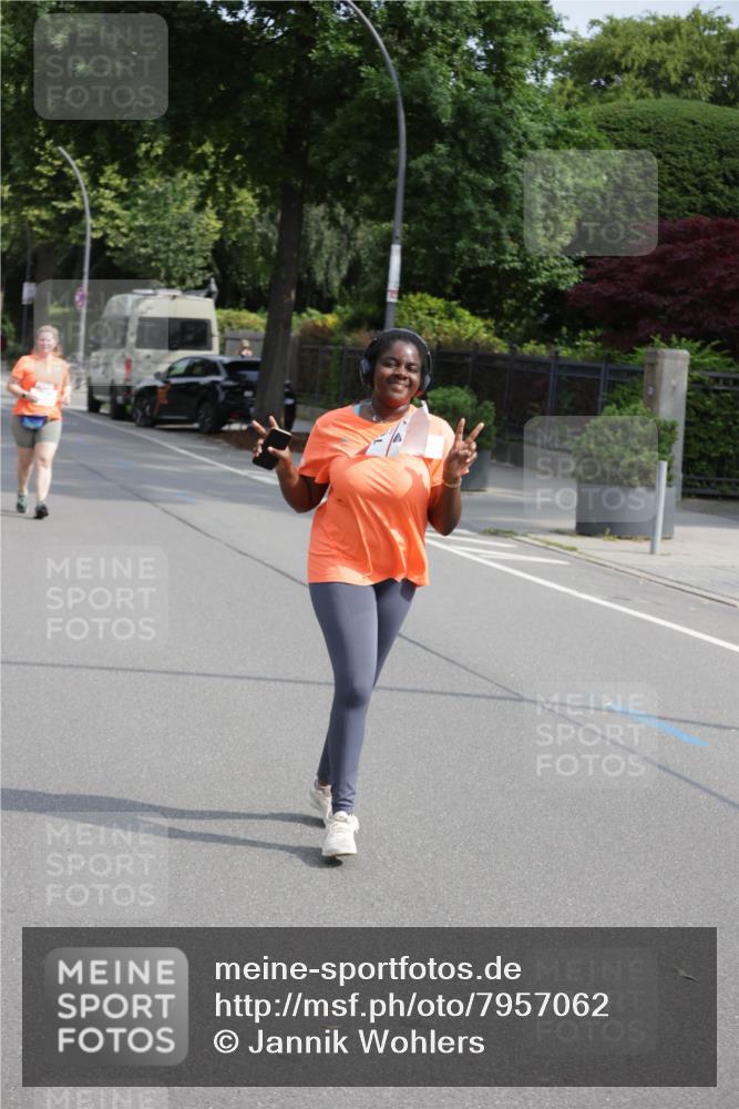 15.06.2025 - REWE Women's Run Jannik Wohlers http://msf.ph/oto/7957062 15.06.2025 09:14:29 Laufen  meine-sportfotos.de