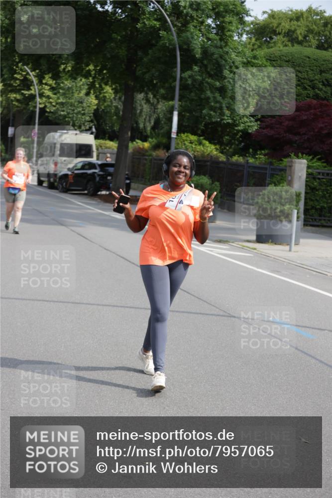 15.06.2025 - REWE Women's Run Jannik Wohlers http://msf.ph/oto/7957065 15.06.2025 09:14:29 Laufen  meine-sportfotos.de