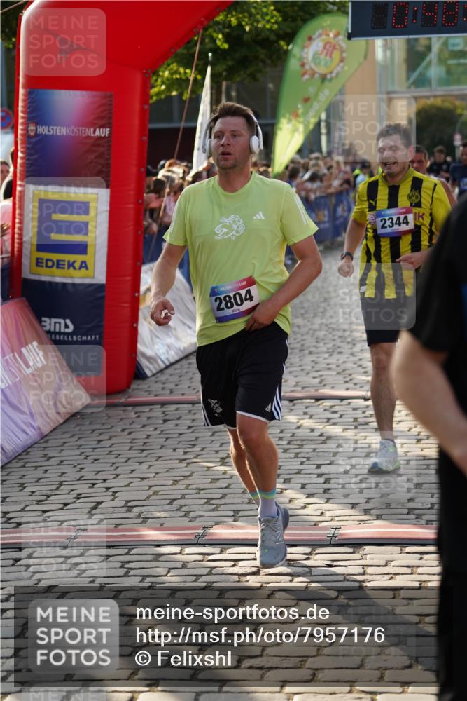 13.06.2025 - Holstenköstenlauf Felixshl http://msf.ph/oto/7957176 13.06.2025 19:48:04 Laufen 2064, 2183, 2344, 2477, 2804, 3574, 3575, 3603, 3896 meine-sportfotos.de