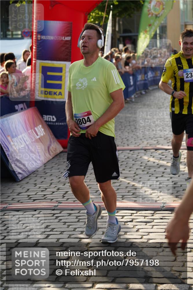 13.06.2025 - Holstenköstenlauf Felixshl http://msf.ph/oto/7957198 13.06.2025 19:48:04 Laufen 2064, 2183, 2344, 2477, 2804, 3574, 3575, 3603, 3896 meine-sportfotos.de