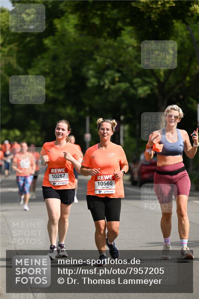 15.06.2025 - REWE Women's Run Dr. Thomas Lammeyer http://msf.ph/oto/7957205 15.06.2025 09:47:28 Laufen 10267, 10560 meine-sportfotos.de