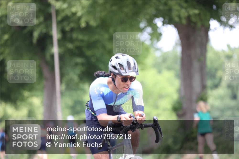 15.06.2025 - 7 Türme Triathlon Yannick Fuchs http://msf.ph/oto/7957218 15.06.2025 13:43:10 Radfahren 509, 650 meine-sportfotos.de