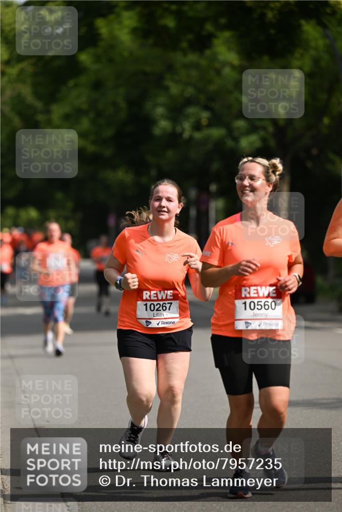 15.06.2025 - REWE Women's Run Dr. Thomas Lammeyer http://msf.ph/oto/7957235 15.06.2025 09:47:30 Laufen 10267, 10560 meine-sportfotos.de