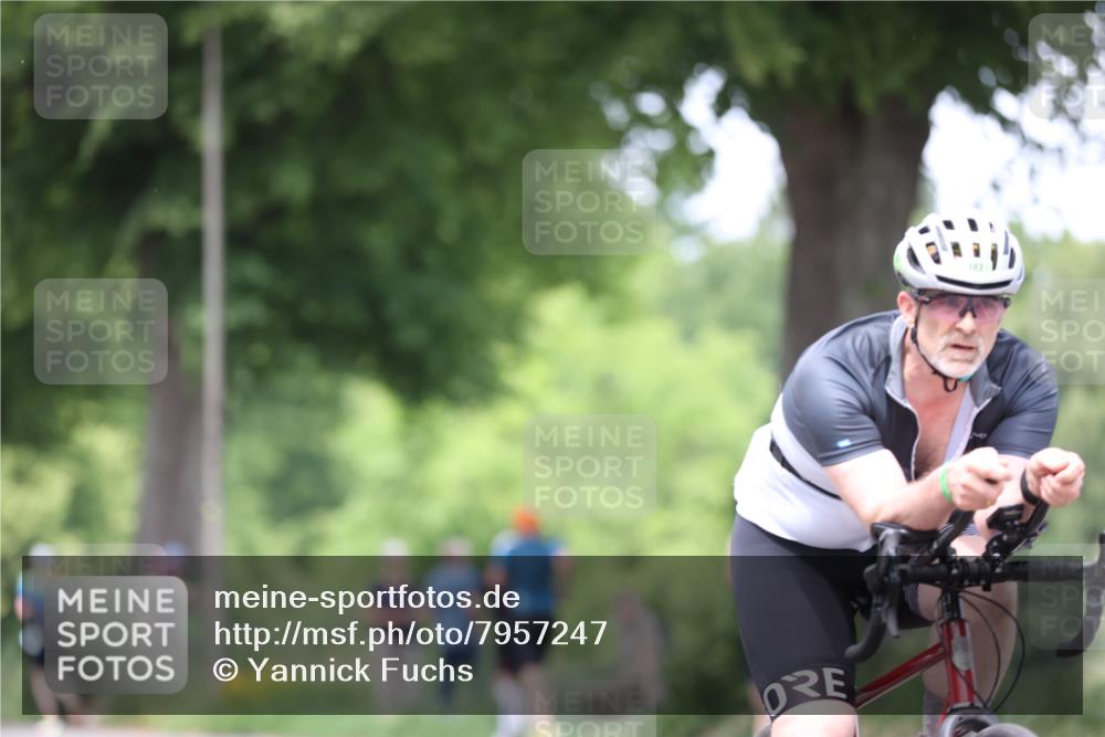 15.06.2025 - 7 Türme Triathlon Yannick Fuchs http://msf.ph/oto/7957247 15.06.2025 13:43:20 Radfahren 759, 787, 795, 834 meine-sportfotos.de