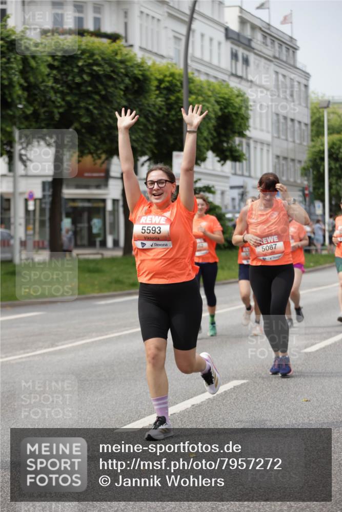 15.06.2025 - REWE Women's Run Jannik Wohlers http://msf.ph/oto/7957272 15.06.2025 09:43:56 Laufen 5593, 5087 meine-sportfotos.de