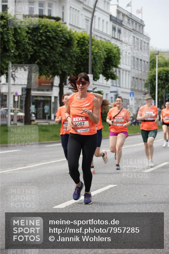 15.06.2025 - REWE Women's Run Jannik Wohlers http://msf.ph/oto/7957285 15.06.2025 09:43:57 Laufen 5, 5087, 5271, 55 meine-sportfotos.de