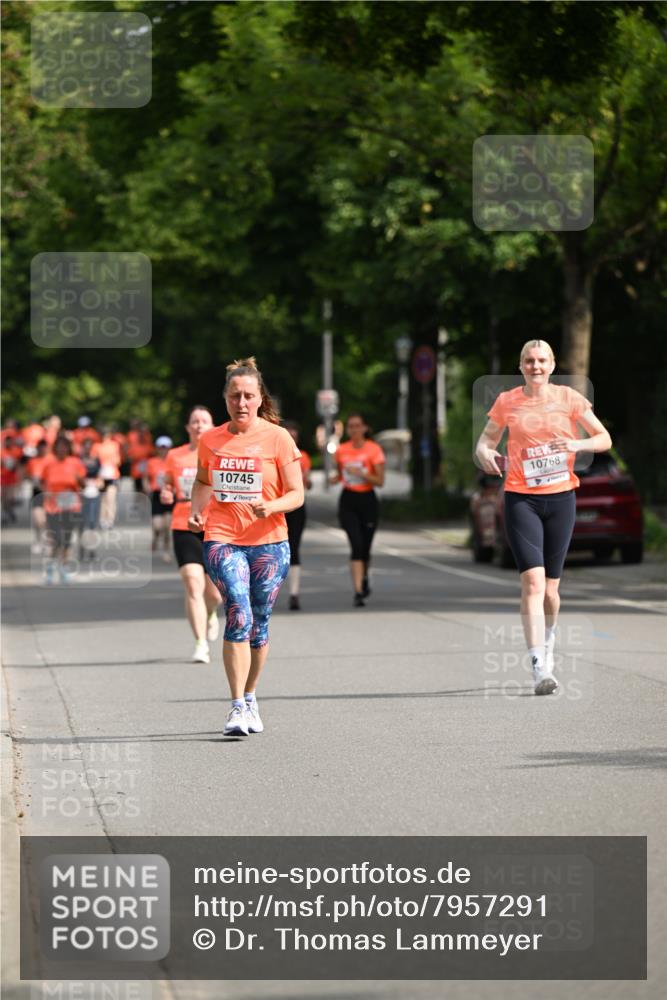 15.06.2025 - REWE Women's Run Dr. Thomas Lammeyer http://msf.ph/oto/7957291 15.06.2025 09:47:33 Laufen 10745, 10768 meine-sportfotos.de