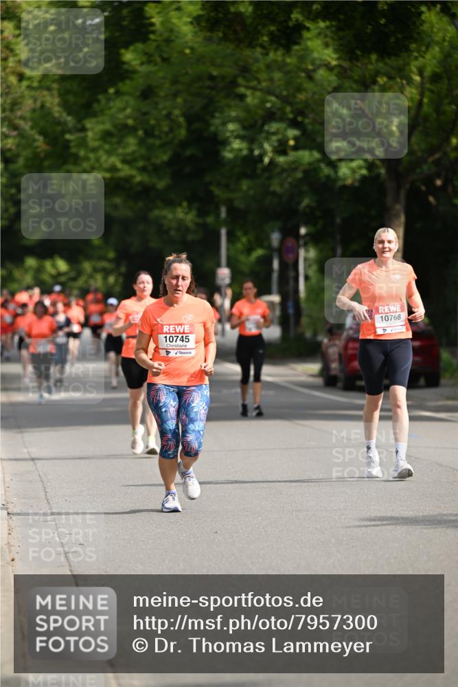 15.06.2025 - REWE Women's Run Dr. Thomas Lammeyer http://msf.ph/oto/7957300 15.06.2025 09:47:33 Laufen 10745, 2, 30, 10768 meine-sportfotos.de