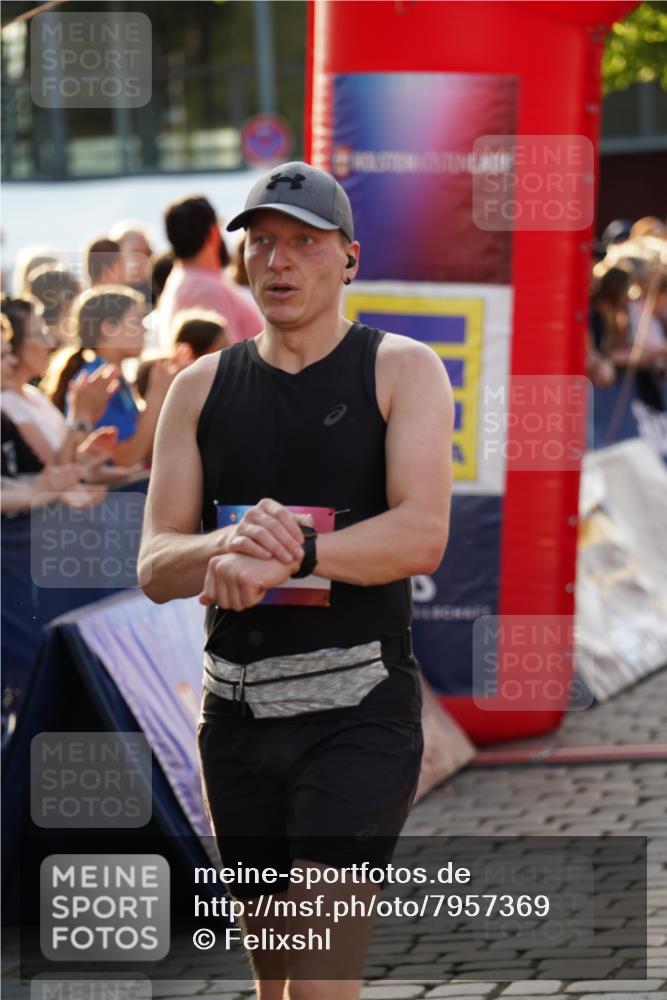 13.06.2025 - Holstenköstenlauf Felixshl http://msf.ph/oto/7957369 13.06.2025 19:48:10 Laufen 2064, 2147, 2477, 2507, 3574, 3575, 3603 meine-sportfotos.de