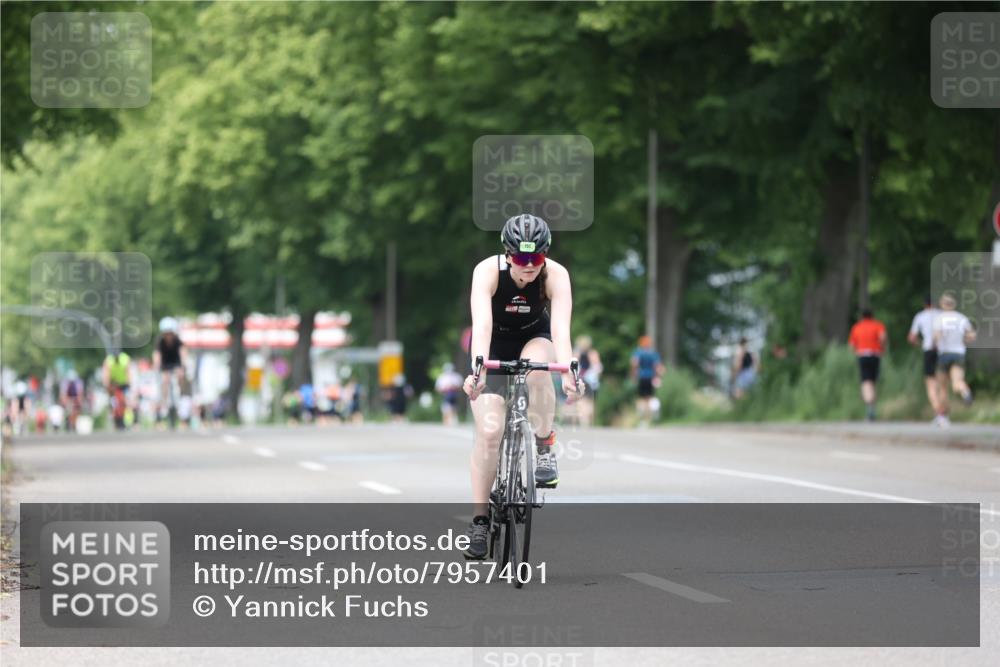 15.06.2025 - 7 Türme Triathlon Yannick Fuchs http://msf.ph/oto/7957401 15.06.2025 13:43:42 Radfahren 382, 479 meine-sportfotos.de