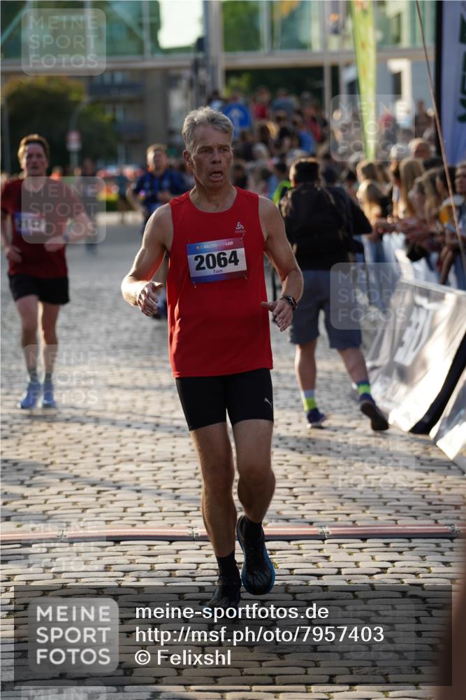 13.06.2025 - Holstenköstenlauf Felixshl http://msf.ph/oto/7957403 13.06.2025 19:48:13 Laufen 2064, 2147, 2477, 2507, 3575 meine-sportfotos.de