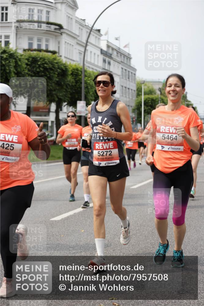 15.06.2025 - REWE Women's Run Jannik Wohlers http://msf.ph/oto/7957508 15.06.2025 09:44:03 Laufen 425, 5216, 5272, 5464 meine-sportfotos.de