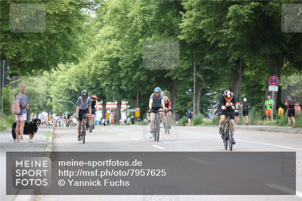 15.06.2025 - 7 Türme Triathlon Yannick Fuchs http://msf.ph/oto/7957625 15.06.2025 13:44:31 Radfahren 1078, 1196 meine-sportfotos.de